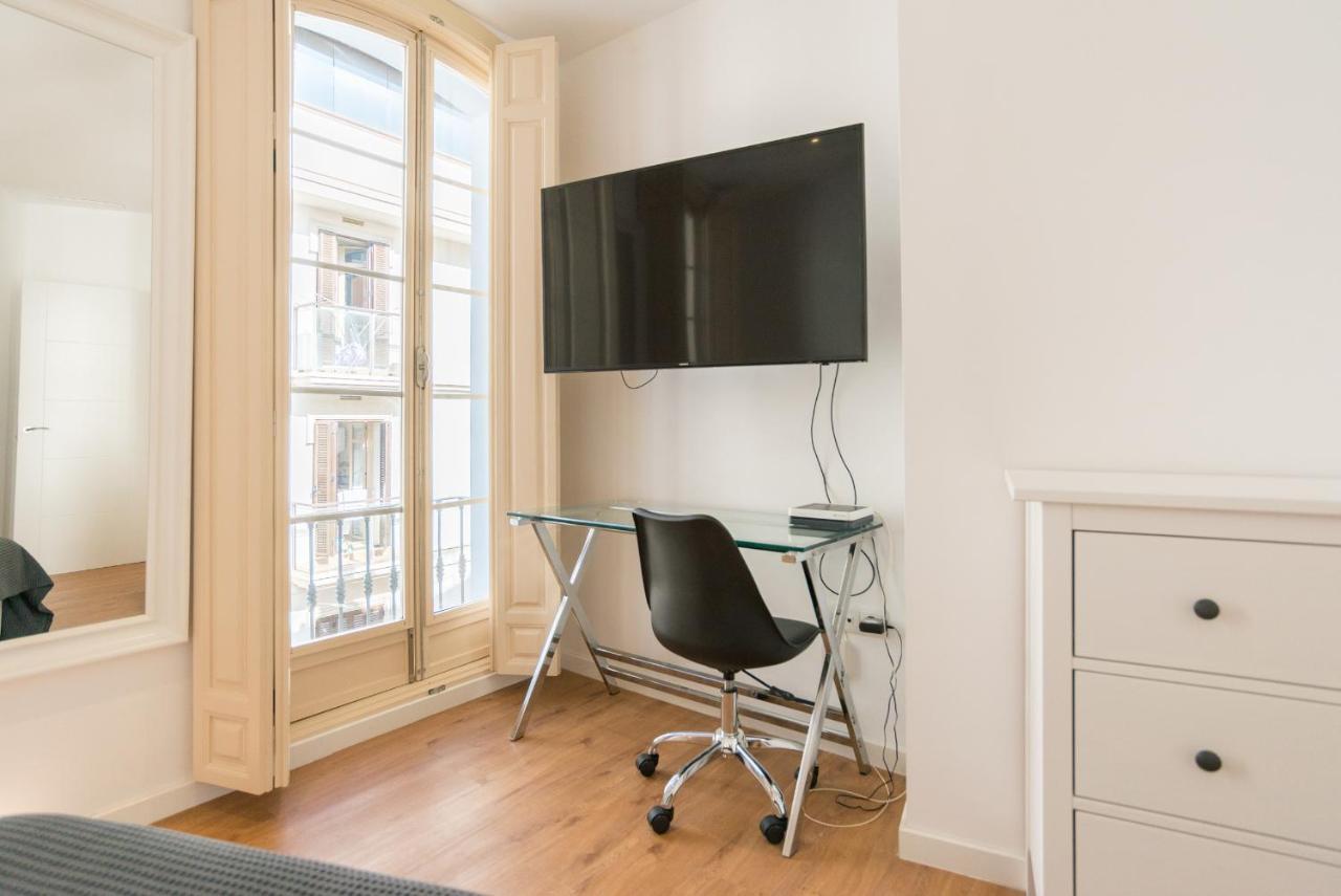 Urbe10 Plaza De La Constitucion 1 Bedroom